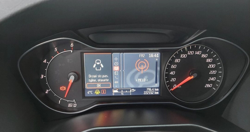 Ford Mondeo cena 31900 przebieg: 222000, rok produkcji 2014 z Mrągowo małe 562